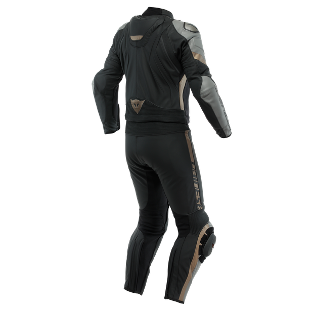 AVRO 4 LEATHER 2PCS SUIT