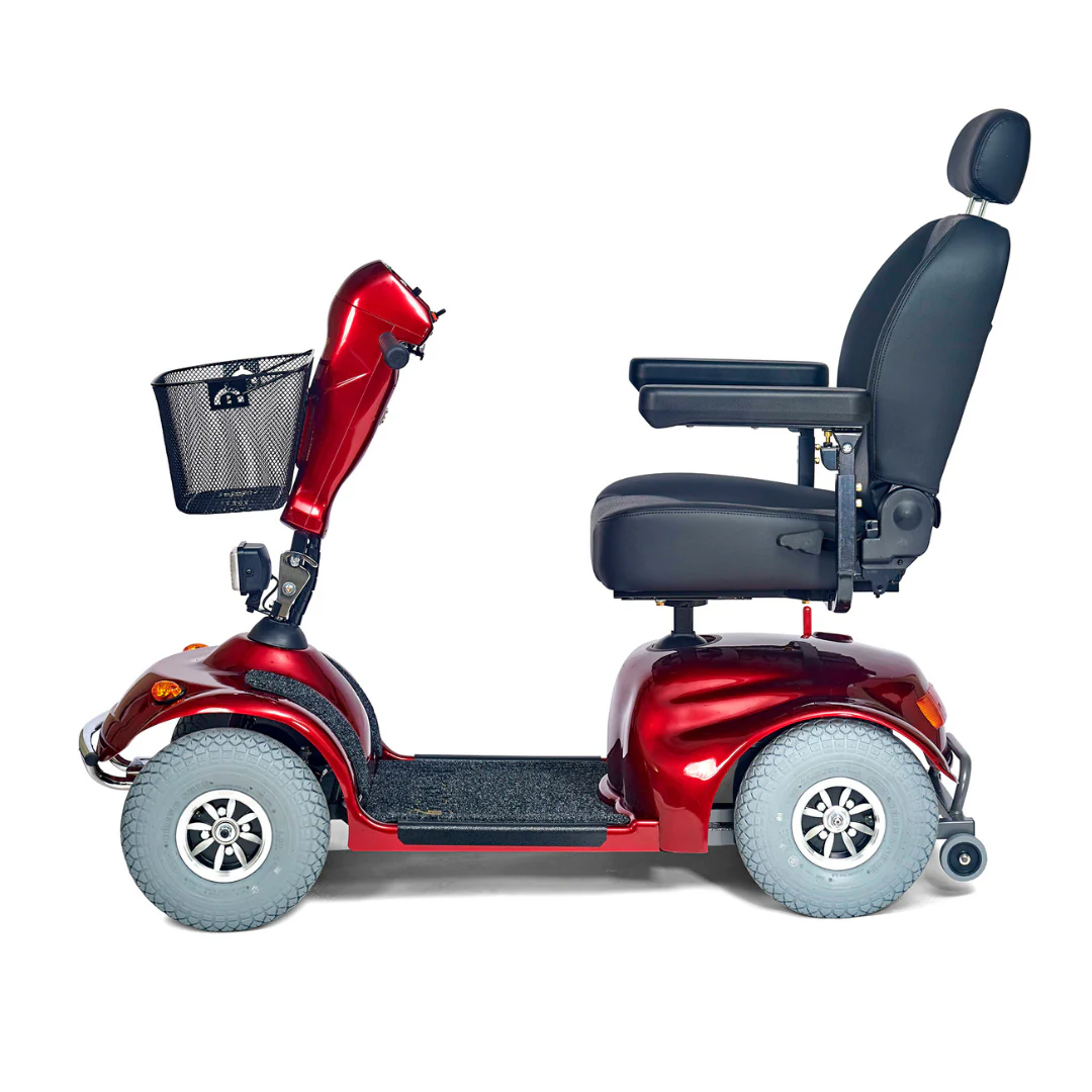 Golden Technologies Avenger Heavy Duty Bariatric 4-Wheel Scooter