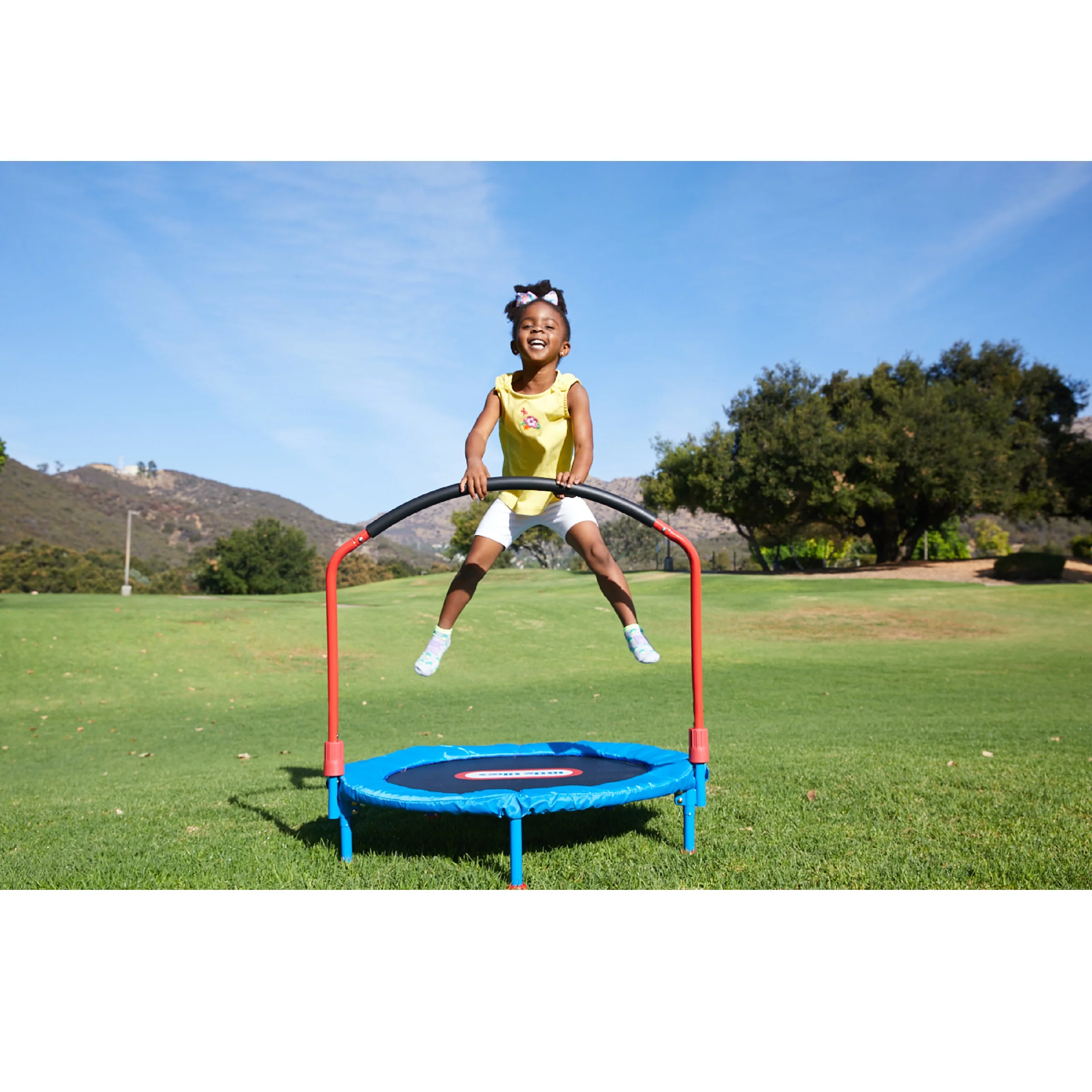Little Tikes Easy Store 3-Foot Trampoline, with Hand Rail, Blue